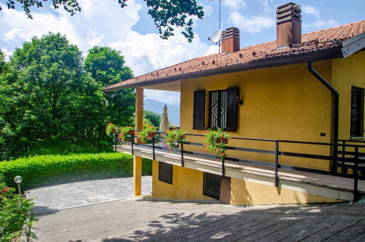 Family Gb - Dimora Fiorita Villa Armeno Exterior photo